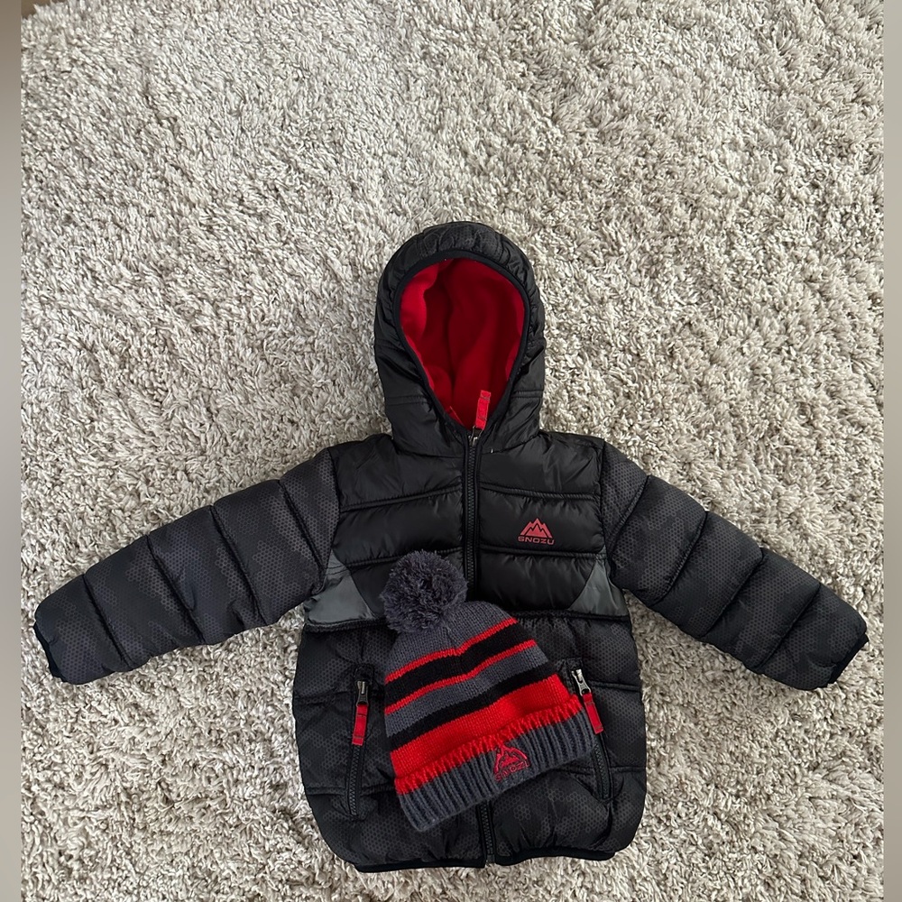 Kids winter coat and hat. SNOZU size 4T